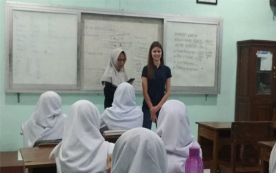 Sharing bersama Nediva dan Lieke Sieders